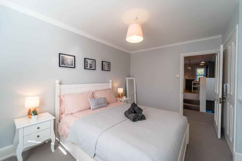 A Beautiful And Stylish 2 Bed Flat Close To Beach Bournemouth Bagian luar foto