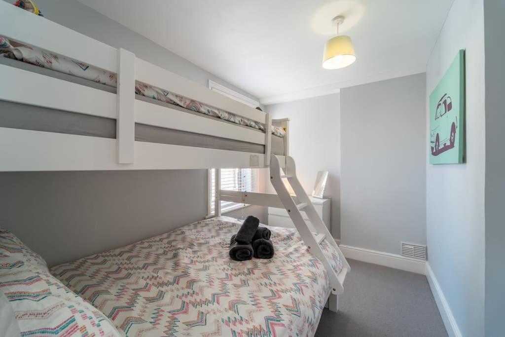 A Beautiful And Stylish 2 Bed Flat Close To Beach Bournemouth Bagian luar foto